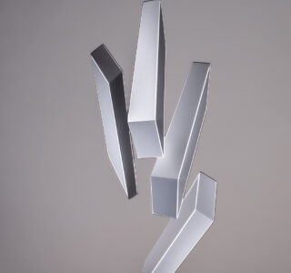 'Rafael barrios' levitation 3 sculpture editionsmak 'mike-art-kunst'