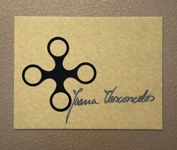 joana-vasconcelos-azulejos-signature
